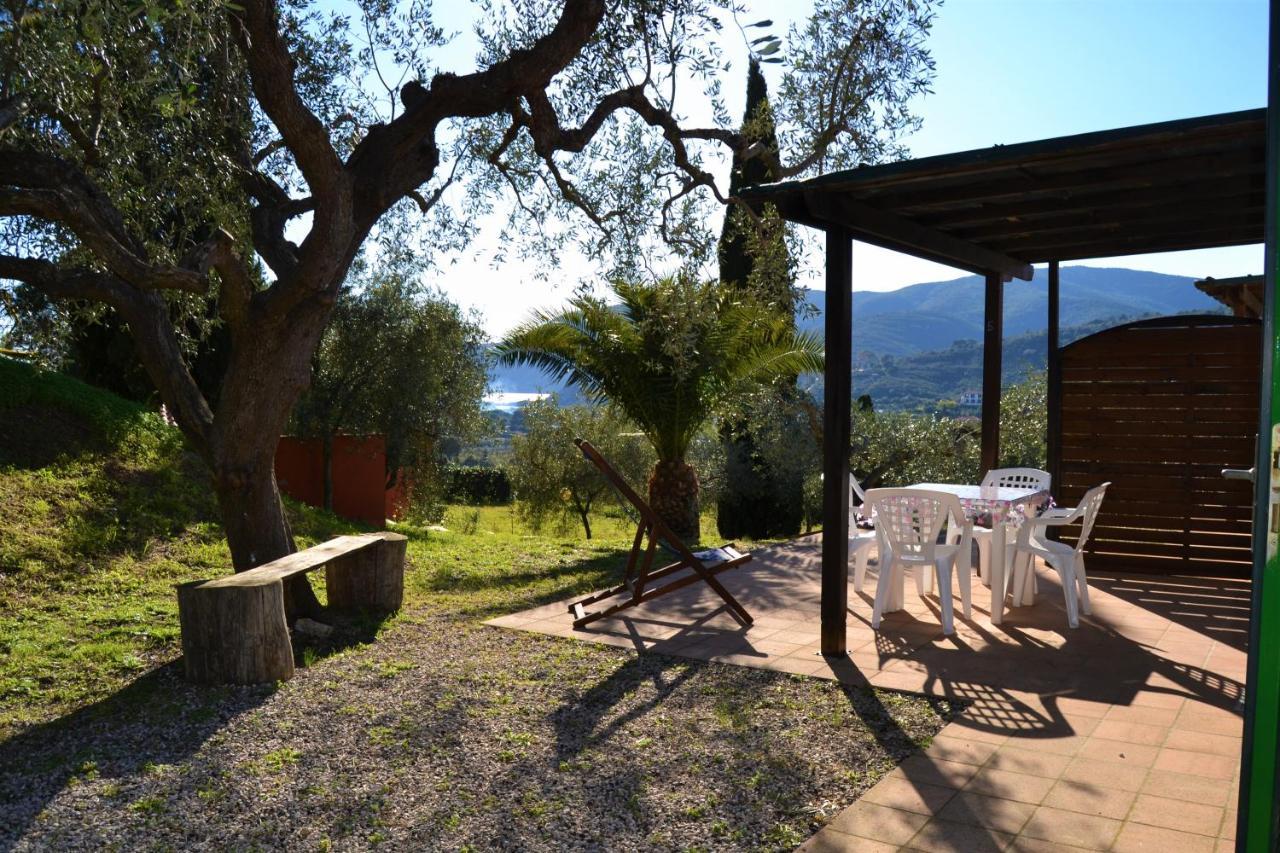 Il Poggio Marcuccio Aparthotel Лакона Екстериор снимка