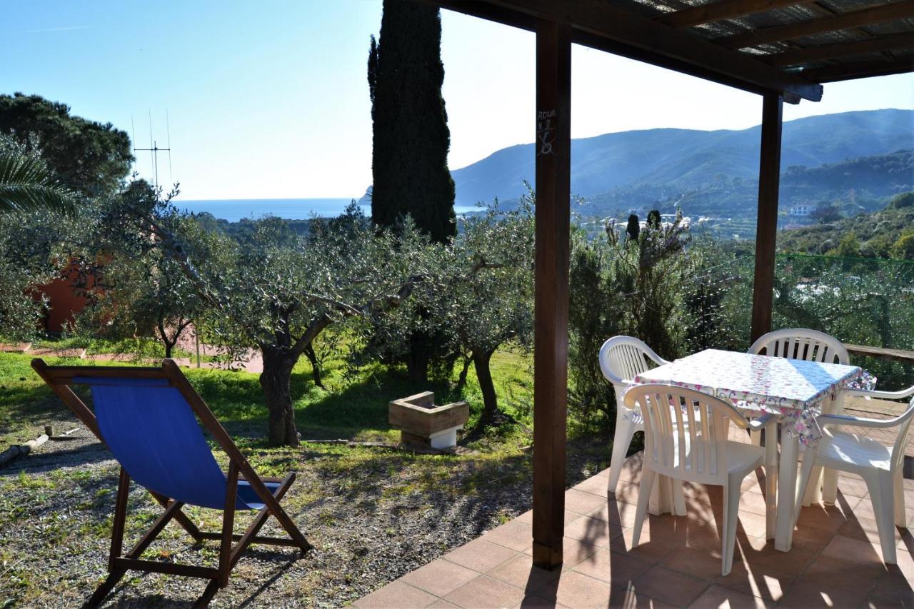 Il Poggio Marcuccio Aparthotel Лакона Екстериор снимка