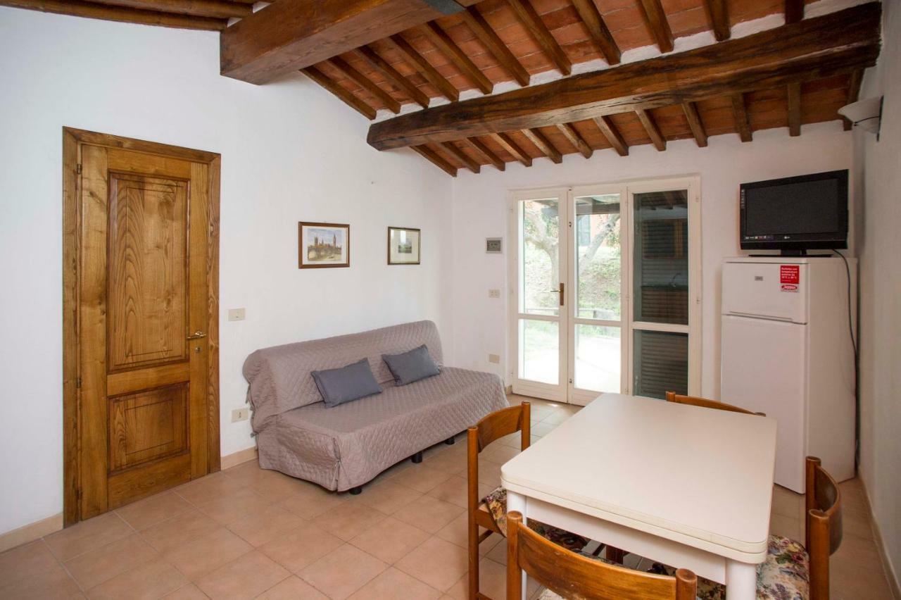 Il Poggio Marcuccio Aparthotel Лакона Екстериор снимка